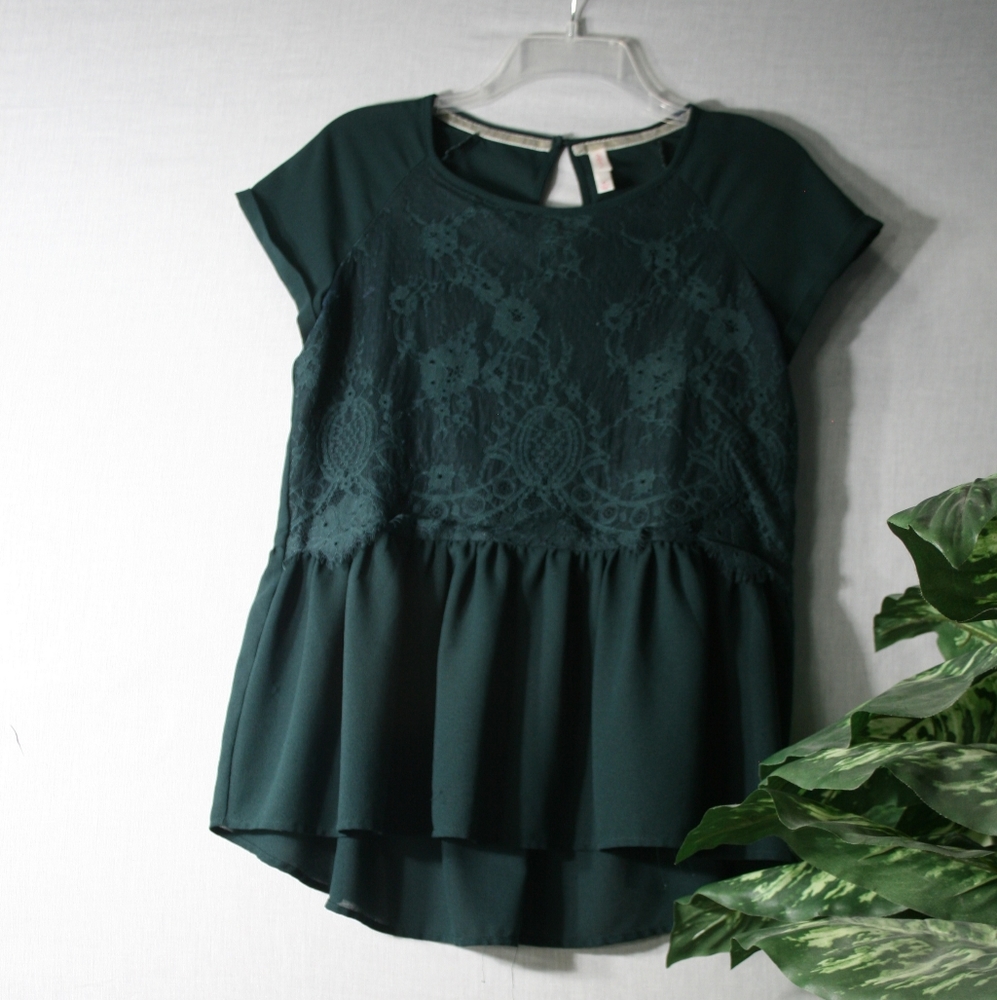 XHILARATION dark green lace peplum top